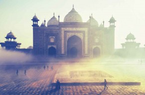 Private Sunrise Taj Mahal Tour by Car from Delhi