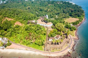 Defending The Indefensible Forts Of Goa Trail